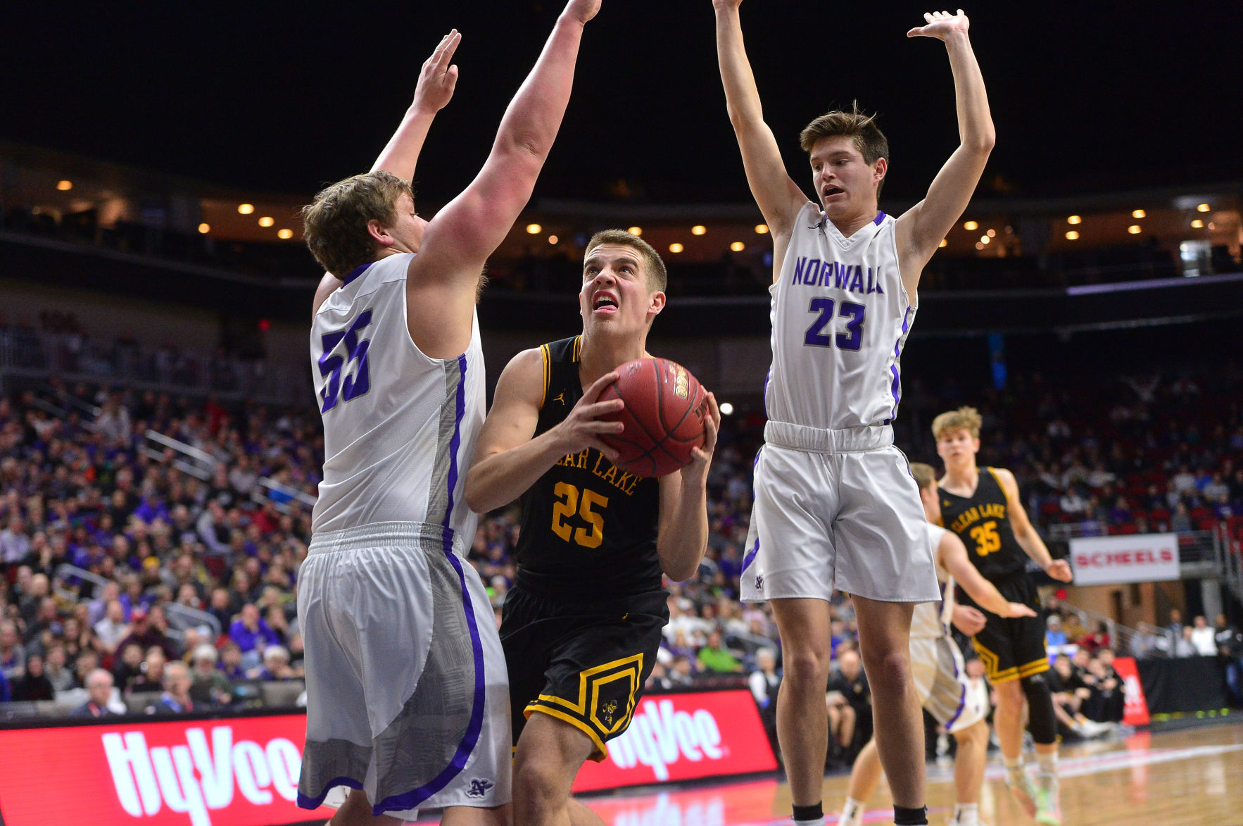 State BBall Clear Lake vs. Norwalk 9